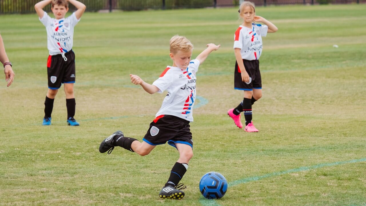 How to Choose a Football Academy in Singapore (2026)